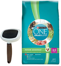 Keep your felines' coat shiny and healthy with the purr-fect grooming kit!
