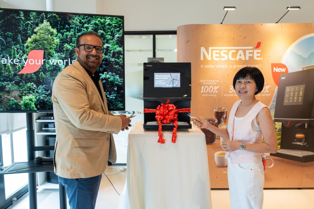 From Left to Right: Mr. Taimur Toor, Business Manager of Nestlé Professional Singapore and Ms. Patsy Kek, Beverage Manager of