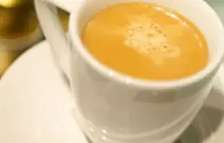 Polyphenols in coffee and tea are absorbed at different times after consumption